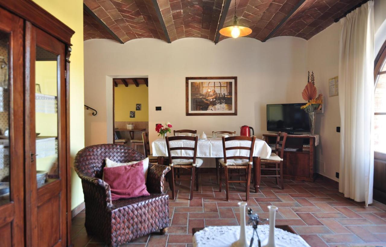 בארברינו די ואל ד'אלסה Agriturismo Podere Sertofano מראה חיצוני תמונה